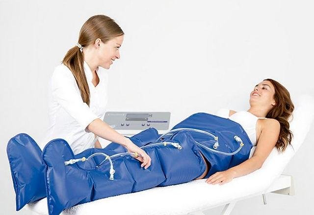 Presoterapia con trabajadora